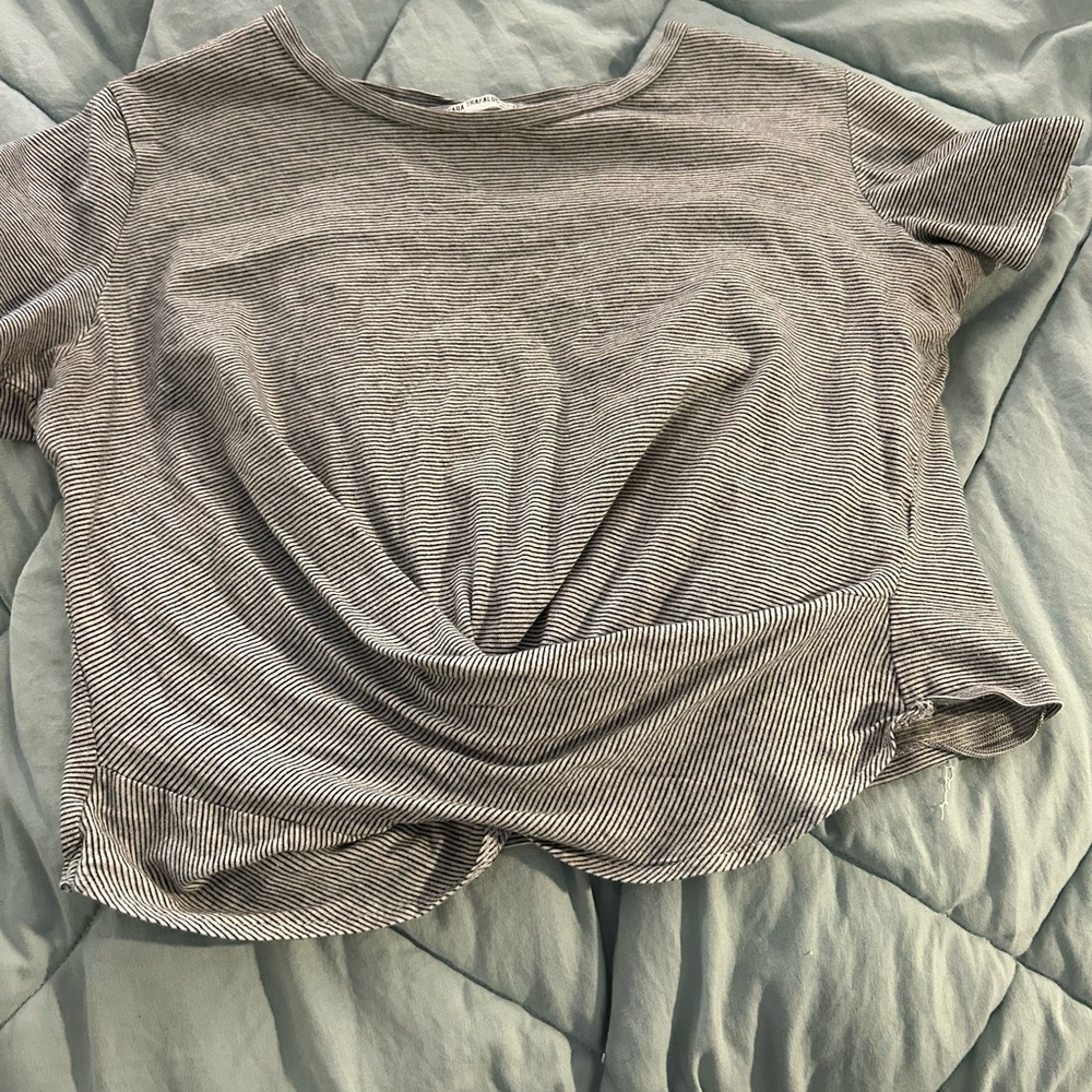 Zara Gray Striped Short Sleeve Tee